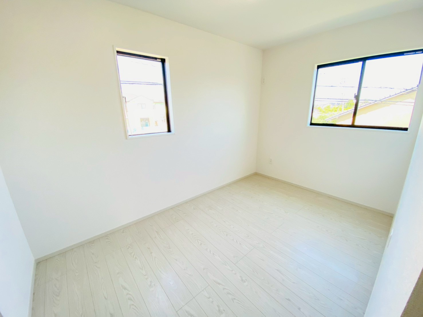 ケイアイエルデ／南区御幸西／２号棟の洋室