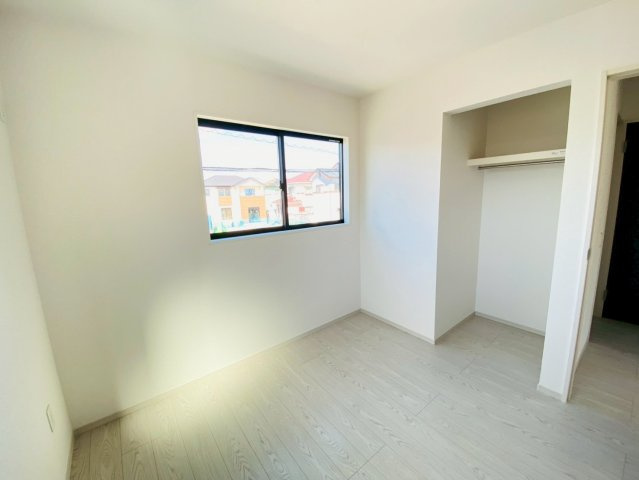 ケイアイエルデ／南区御幸西／２号棟の洋室