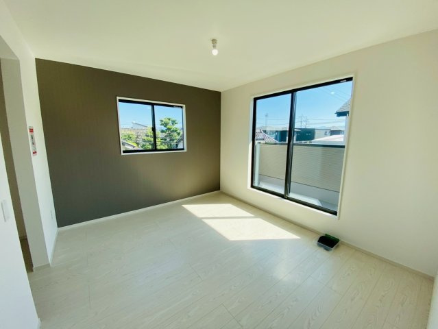 ケイアイエルデ／南区御幸西／２号棟の洋室