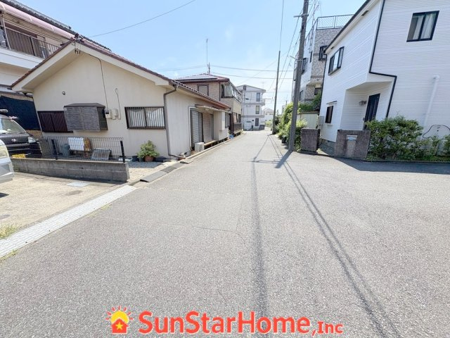 【サンスターホーム】　西多摩郡瑞穂町箱根ヶ崎　リフォーム済みの前面道路含む現地写真