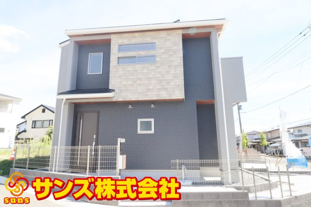 郡山市安積町南長久保1丁目　　　２号棟　　　安積３小学校、安積２中学区の外観|西側から見た外観