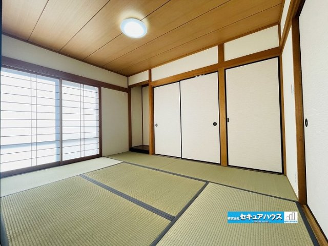 【中古住宅】知多郡阿久比町大字宮津字小廻間の和室|和室写真です。
■株式会社　セキュアハウス■
住宅ローンに強く、知識、経験豊富なスタッフ在籍
お客様に寄り添い、ご成約後もサポート致します。