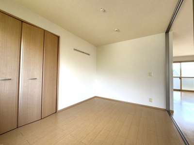 【洋室】 | サードニックス今原