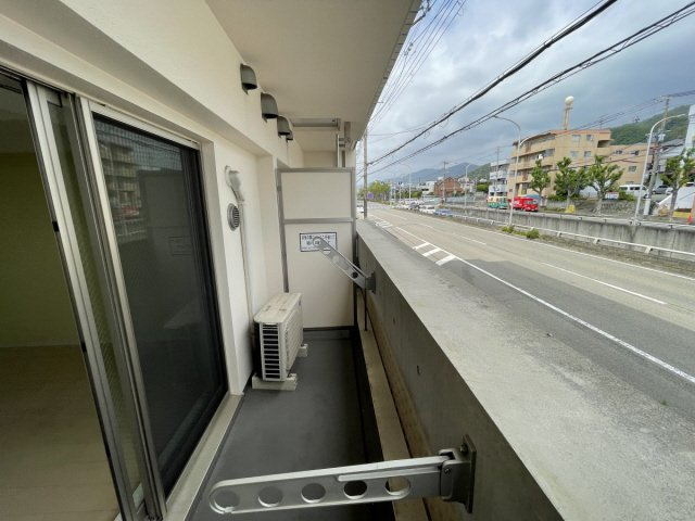 クオリス神戸本山レジデンスのバルコニー