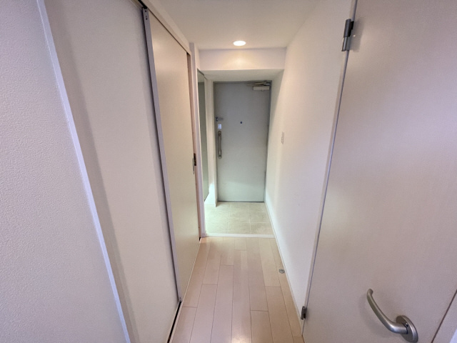 クオリス神戸本山レジデンスの玄関