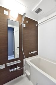 コムレジ赤羽　学生棟の浴室