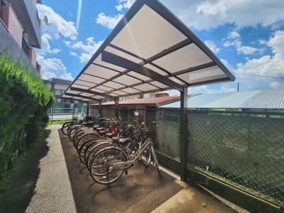 ハイライフ嵯峨の駐車場|駐輪場