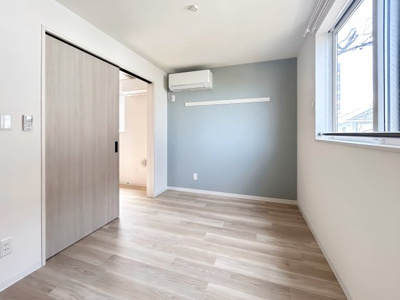 【居間・リビング】 | ウォーターフロント笑学 | 参考写真（同物件別部屋）