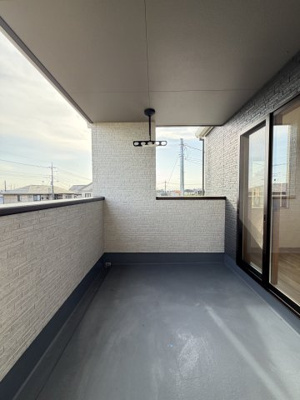 【バルコニー】