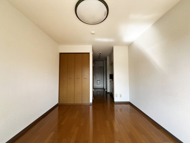 フィットハイム比島の居間・リビング