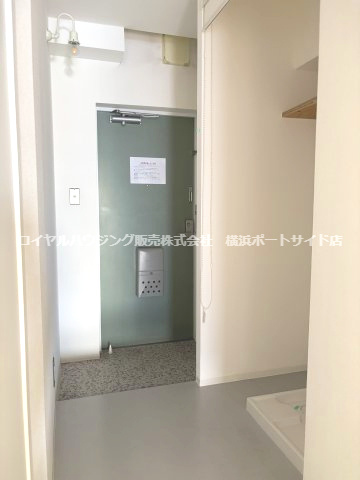 【玄関】