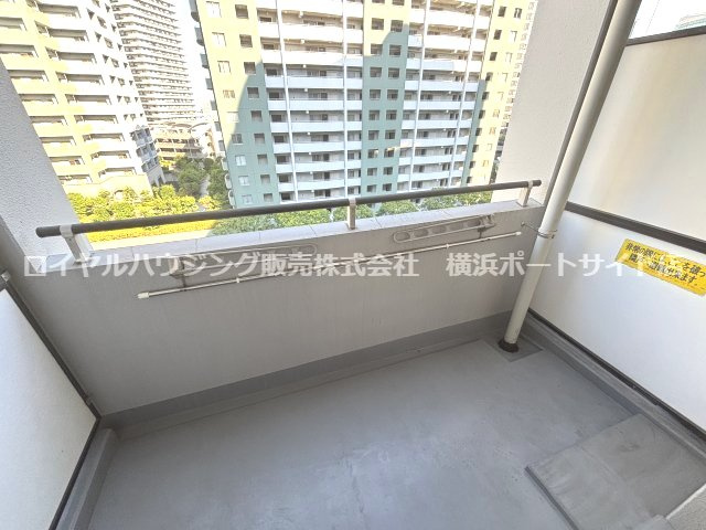 【バルコニー】
