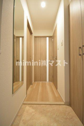 大阪市福島区玉川３丁目の賃貸マンションの玄関