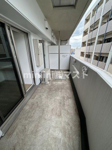 大阪市福島区玉川３丁目の賃貸マンションのバルコニー