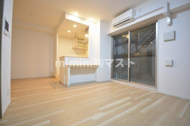 大阪市福島区玉川３丁目の賃貸マンションの居間・リビング