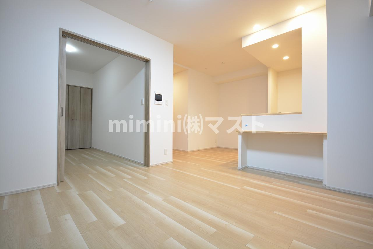 大阪市福島区玉川３丁目の賃貸マンションの居間・リビング