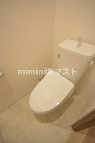 大阪市福島区玉川３丁目の賃貸マンションのトイレ