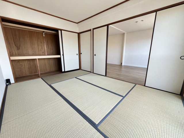 豊原マンションの内装