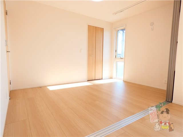 ルコンテの洋室