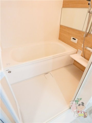 ルコンテの浴室