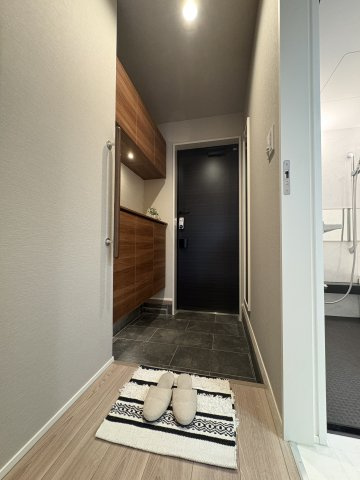 ウィズプラス等々力の玄関