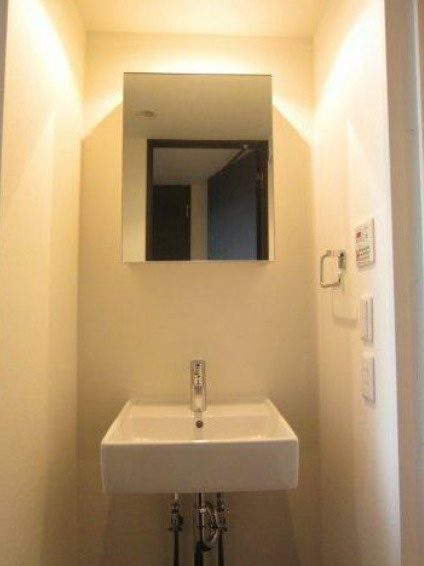 プライムアーバン南池袋の洗面所