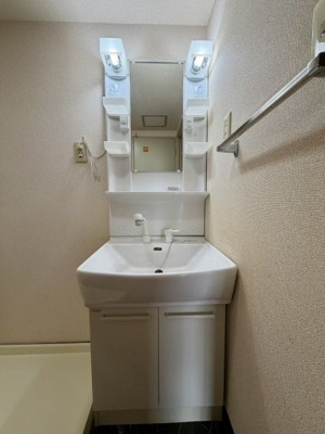 【その他】 | シャルル岩出