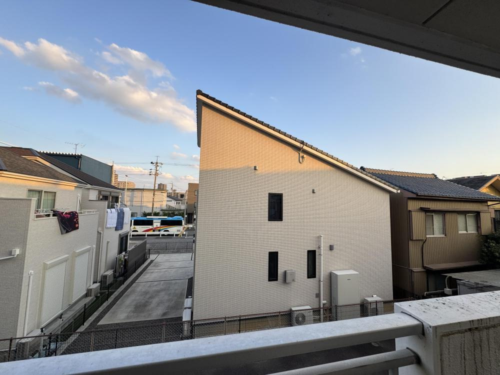 エクセントビル石川の展望