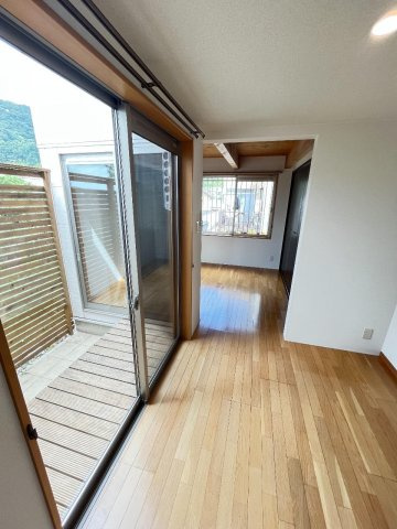 KASUGAエコパティオの居間・リビング