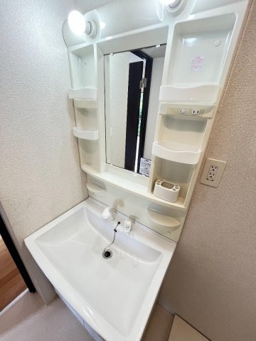 KASUGAエコパティオの洗面所