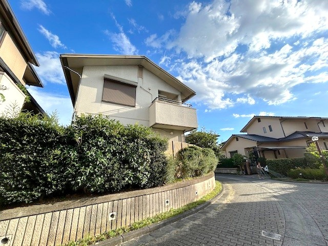 【前面道路含む現地写真】 | 交野市星田西　戸建
