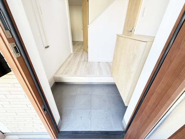 貸家（神田１５１０－１４－１）　Ａ棟の玄関