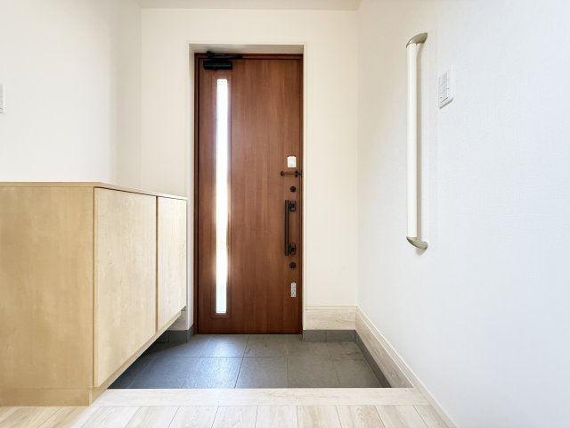 貸家（神田１５１０－１４－１）　Ａ棟の玄関