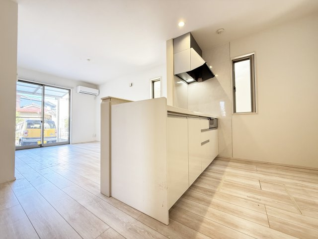 貸家（神田１５１０－１４－１）　Ａ棟の居間・リビング