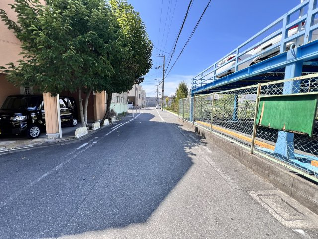 守口市菊水通4丁目戸建の前面道路含む現地写真
