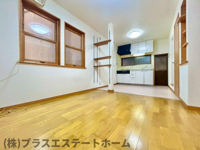 【居間・リビング】 | 上池田1丁目貸家