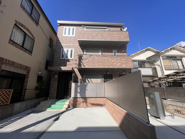 Heim Akabaneのエントランス|セキスイハイム施工