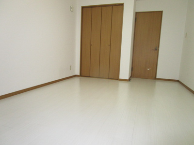 【寝室】 | シングルス
