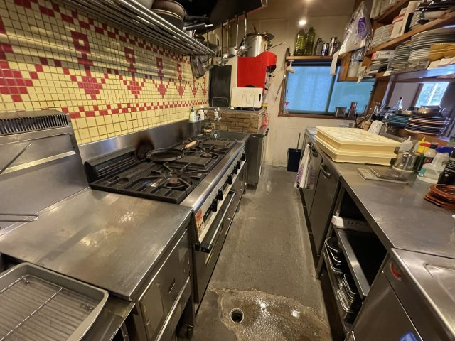 【キッチン】 | 新小岩駅徒歩5分 コル・デ・ローザ 1階 14.4坪 イタリアンバル居抜き