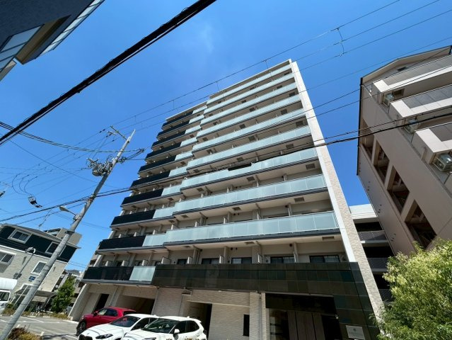 オーキッドレジデンス新大阪の外観