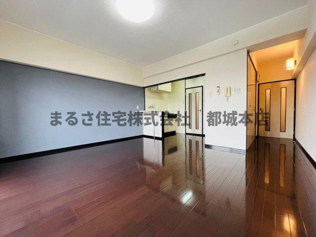 プリンセスマンションの居間・リビング