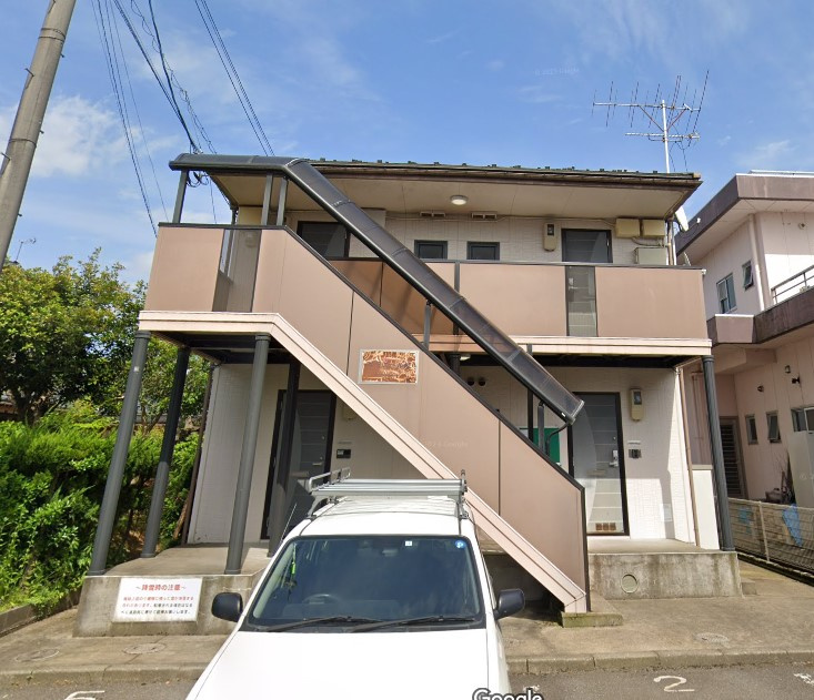 福井県鯖江市　1棟アパートのバルコニー