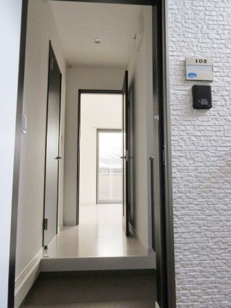 【玄関】 | ステラ香椎 | 別号室の写真になります。現況優先。