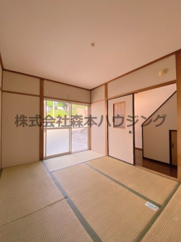 【和室】 | 　土井ハウス　 | 和室があれば、来客や子供用のスペースとして活躍します
1階