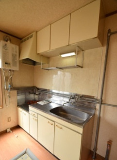 旭川市春光　一棟アパートのキッチン
