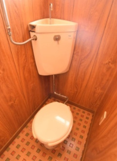 旭川市春光　一棟アパートのトイレ