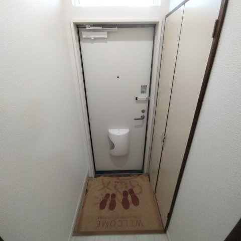 ホワイトハウス１の玄関