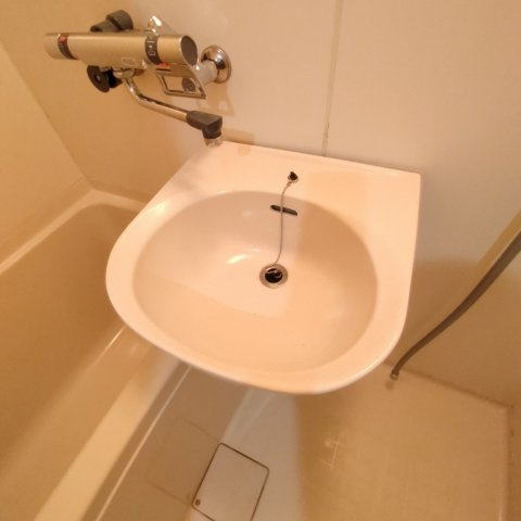 ホワイトハウス１の洗面所