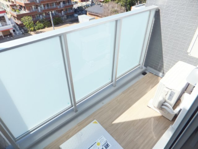 サムティレジデンス市川のバルコニー