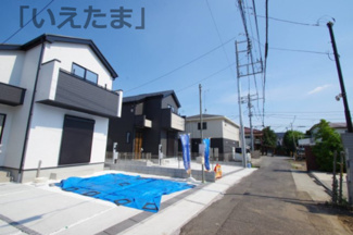 【前面道路含む現地写真】